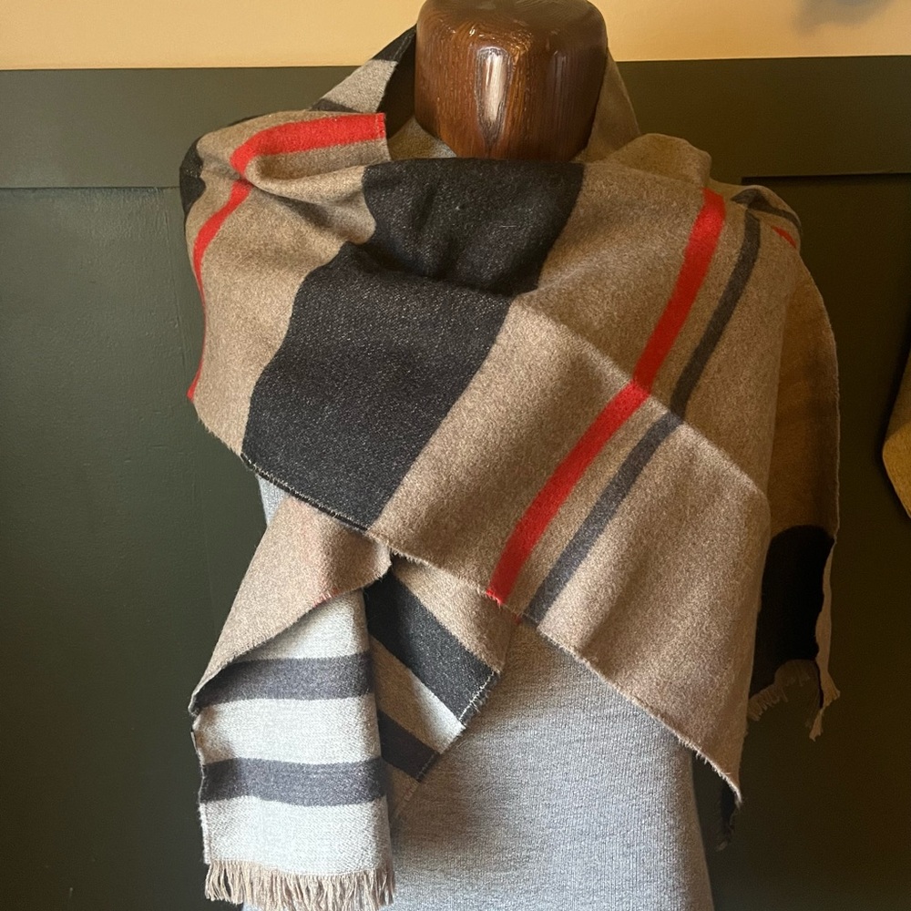 Hugo Boss Tan and Black Men's wool Scarf with Red Accents